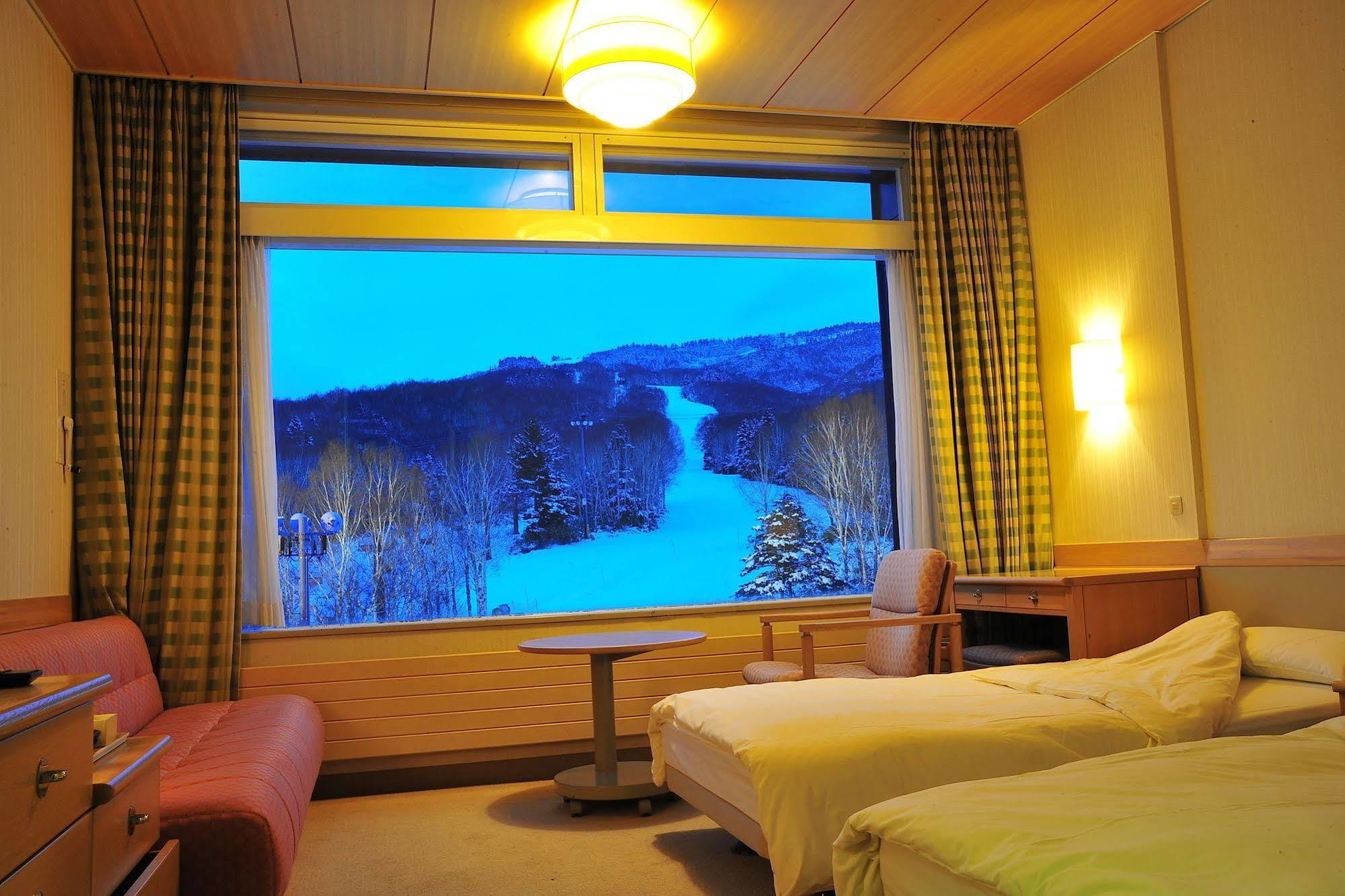 山之內 Shiga Kogen Prince East酒店 外观 照片